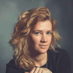 Evghenia SCHALALIS - - participante Biennale 2026 Rochemaure Aquarelle